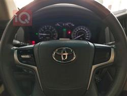 تۆیۆتا لاند کروزەر